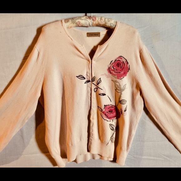 A Pink Sweater by I.E.Relaxed - Picture 3 of 4